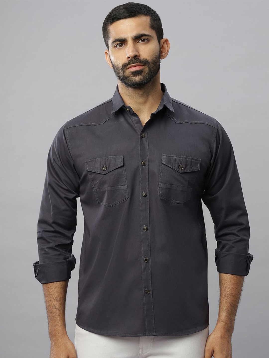 

N AND J Men Relaxed Spread Collar Solid Cotton Casual Shirt, Grey