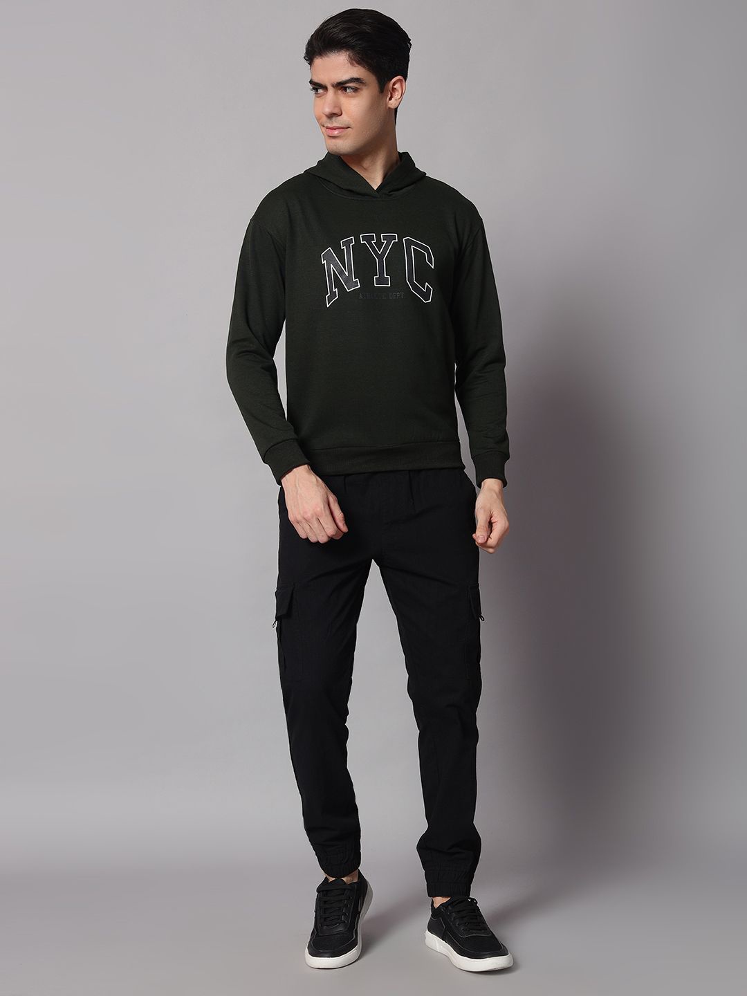 

Obaan Men Typography Printed Hooded Sweatshirt, Black