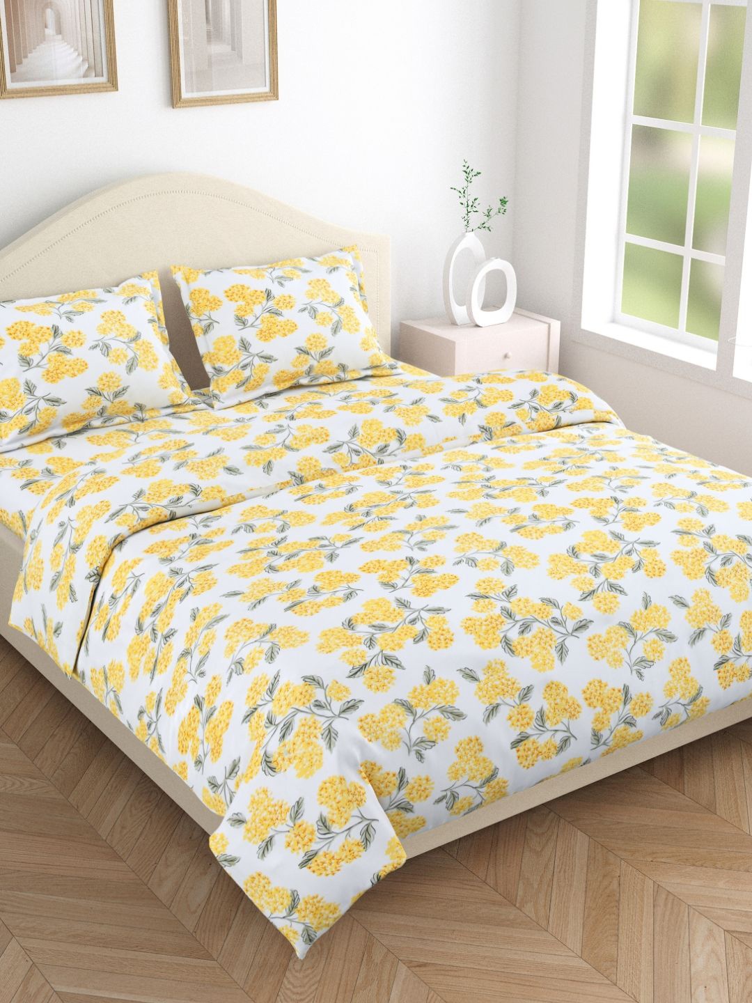 

haus & kinder Yellow Floral Printed 186 TC Pure Cotton King Bedsheet Set 2.75 m x 2.75 m