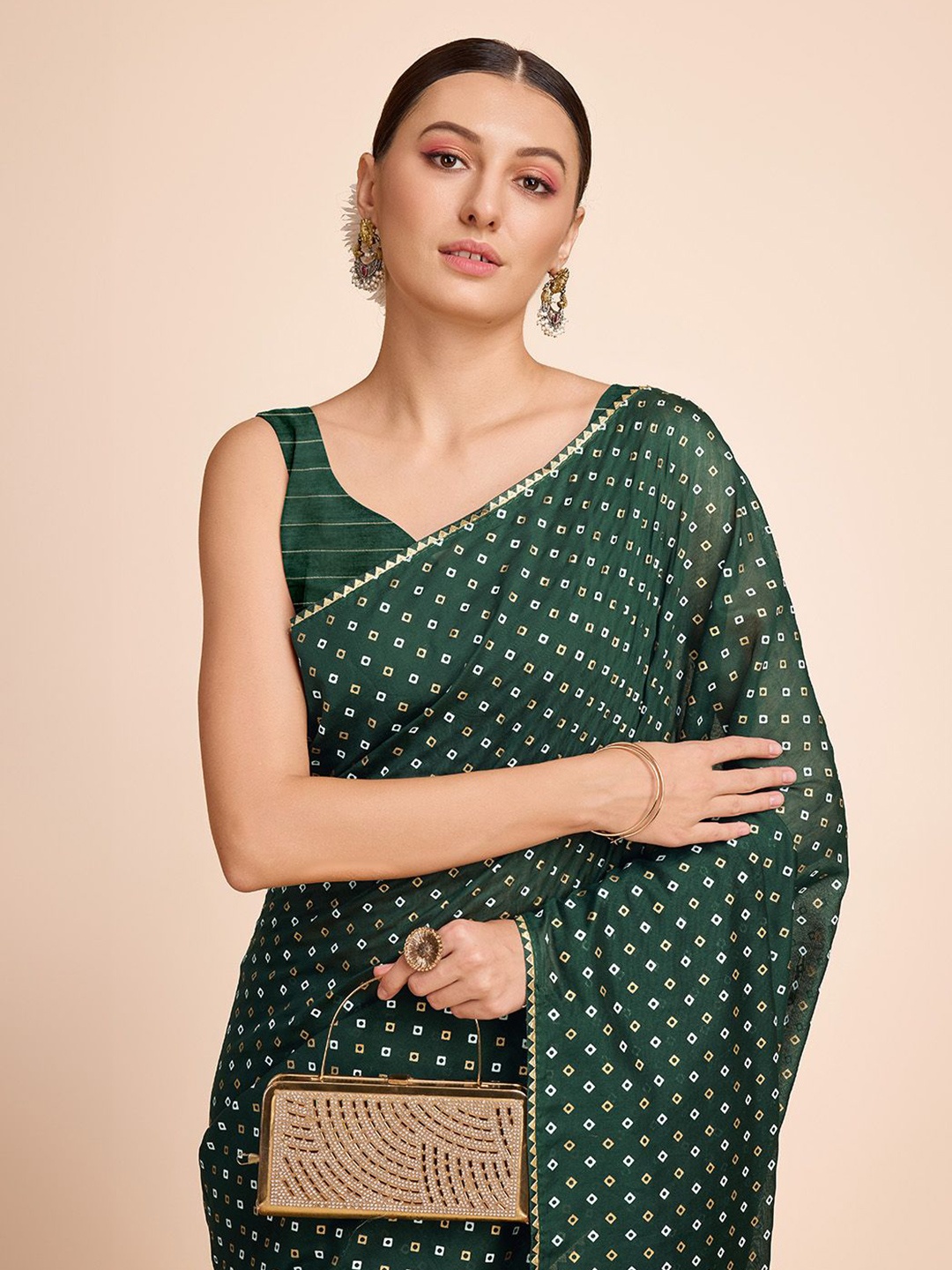 

Suha Woven Design Zari Pure Silk Bandhani Saree, Green