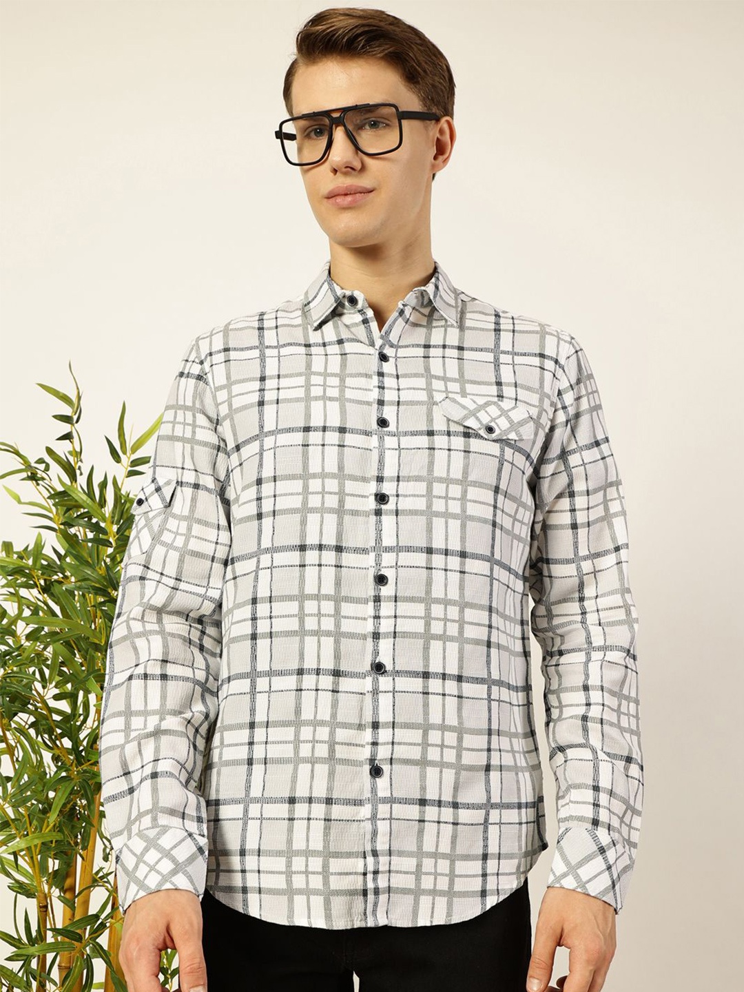 

VALEN CLUB Men Premium Spread Collar Checked Cotton Slim Fit Casual Shirt, Grey