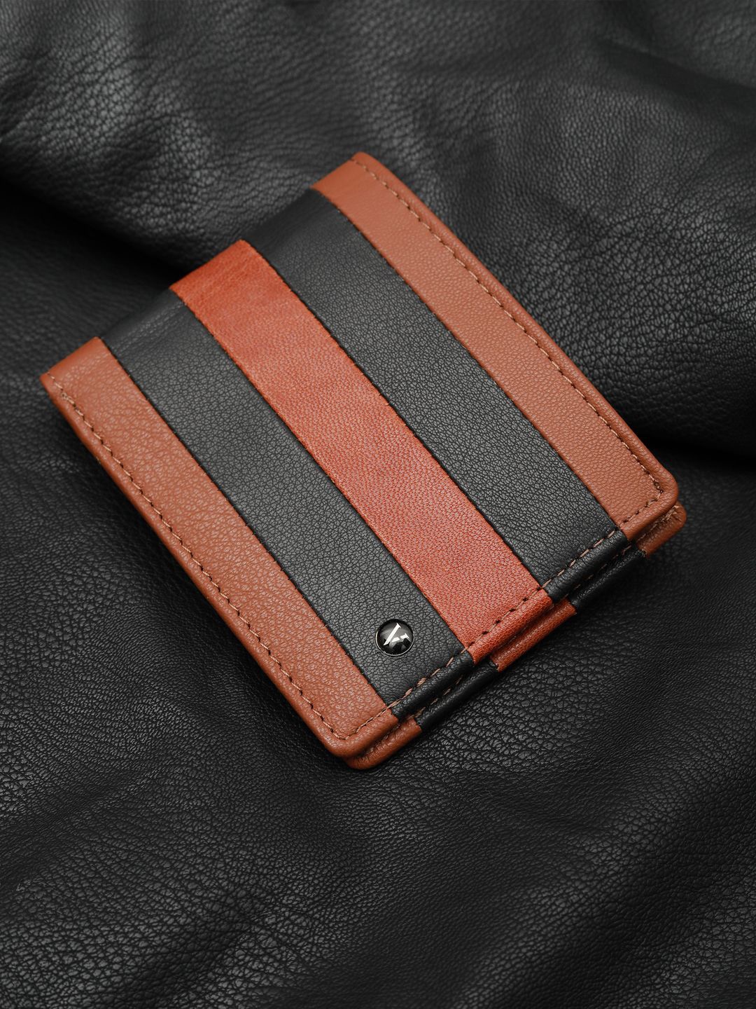 

Van Heusen Men Colourblocked Leather Two Fold Wallet, Brown
