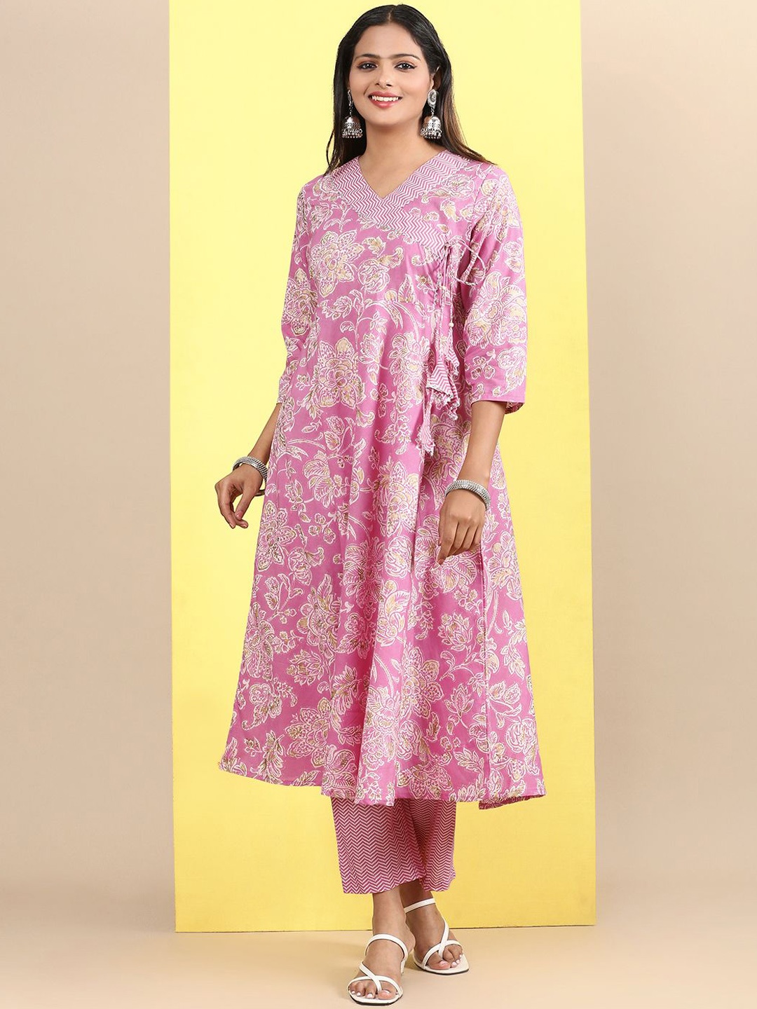 

Styli Floral Printed Angrakha Gotta Patti Cotton A-Line Kurta With Trousers, Pink