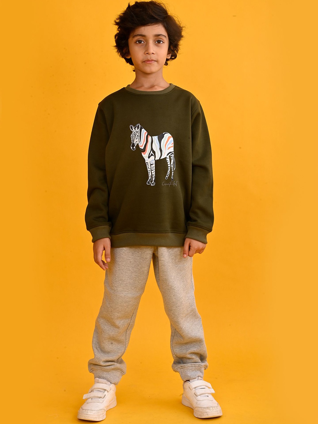 

Anthrilo Boys Printed Fleece Sweatshirt With Jogger, Olive