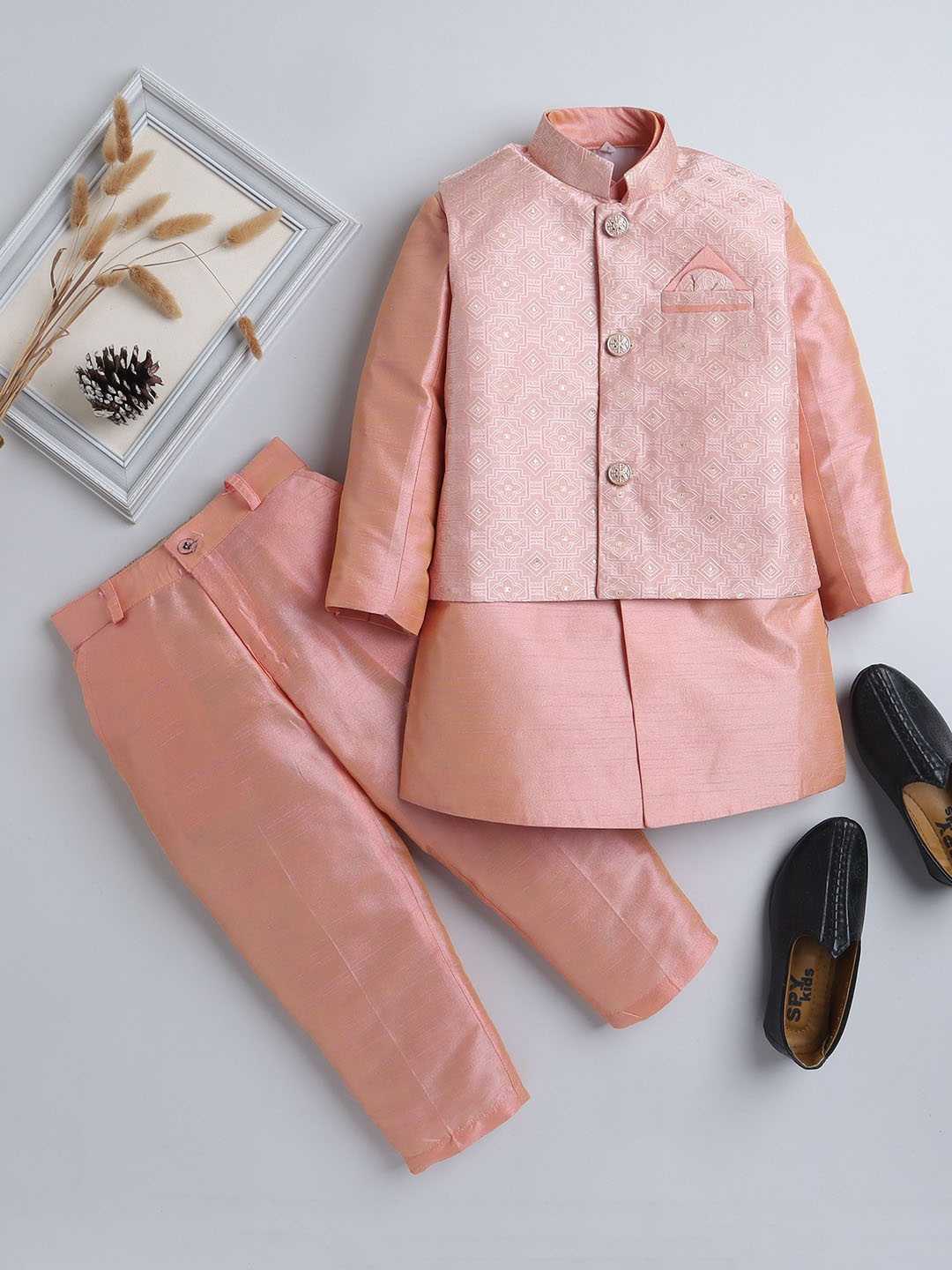 

BAESD Boys Regular Dupion Silk Kurta with Pyjamas, Pink