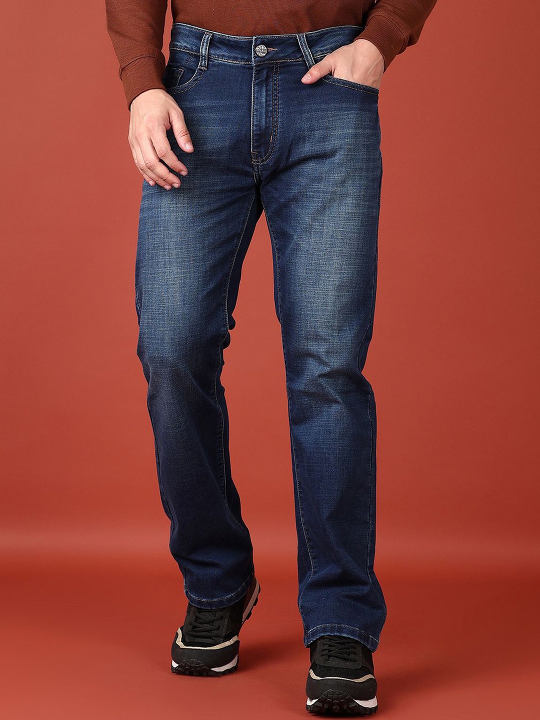 

V-Mart Men Light Fade Mid-Rise Stretchable Jeans, Blue