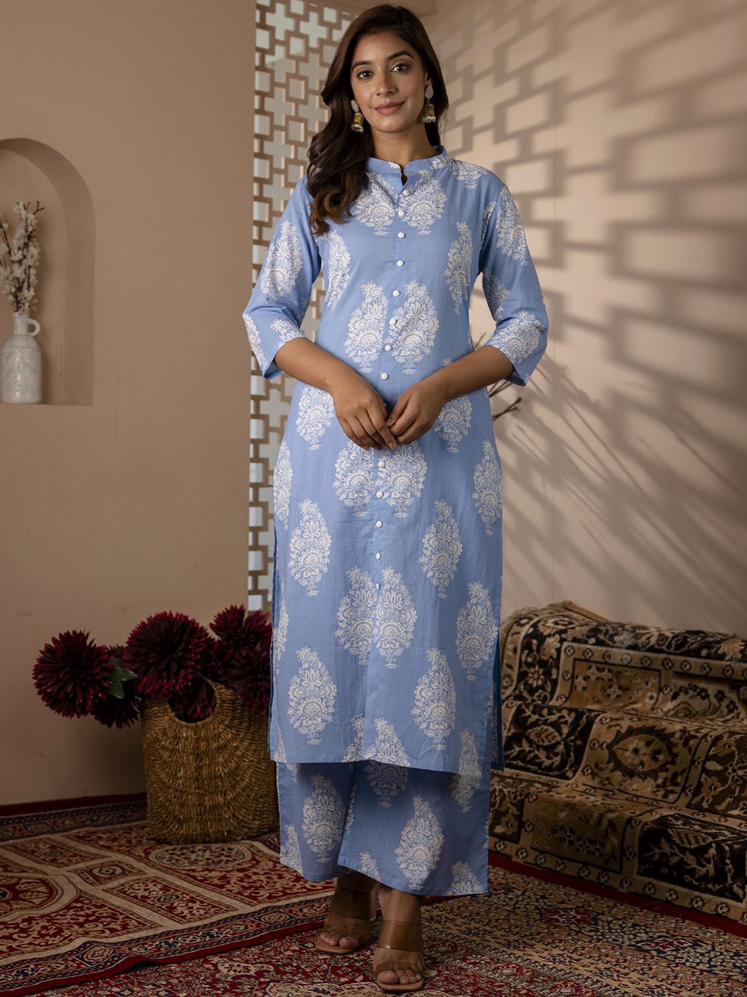 

NISHABD Band Collar Floral Printed Pure Cotton Straight Kurta with Palazzos, Blue