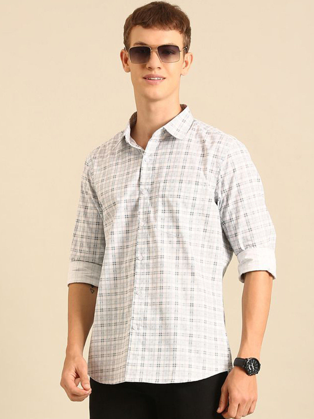 

Provogue Men Cutaway Collar Checked Cotton Casual Shirt, White