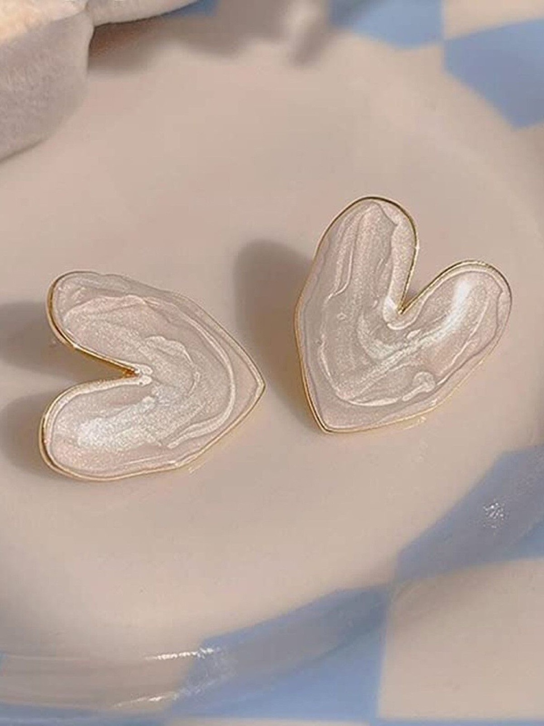 

EL REGALO Stainless Steel Contemporary Studs Earrings, White