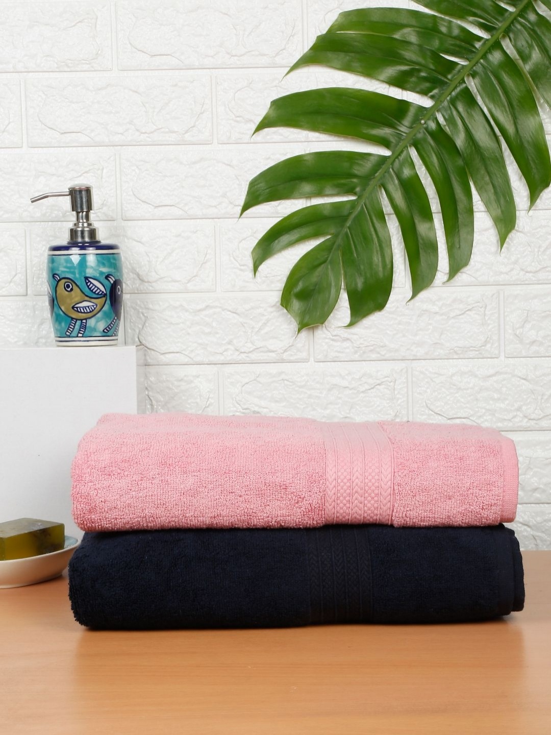 

Creeva Navy Blue & Pink 2 Pieces Cotton 550 GSM Bath Towels