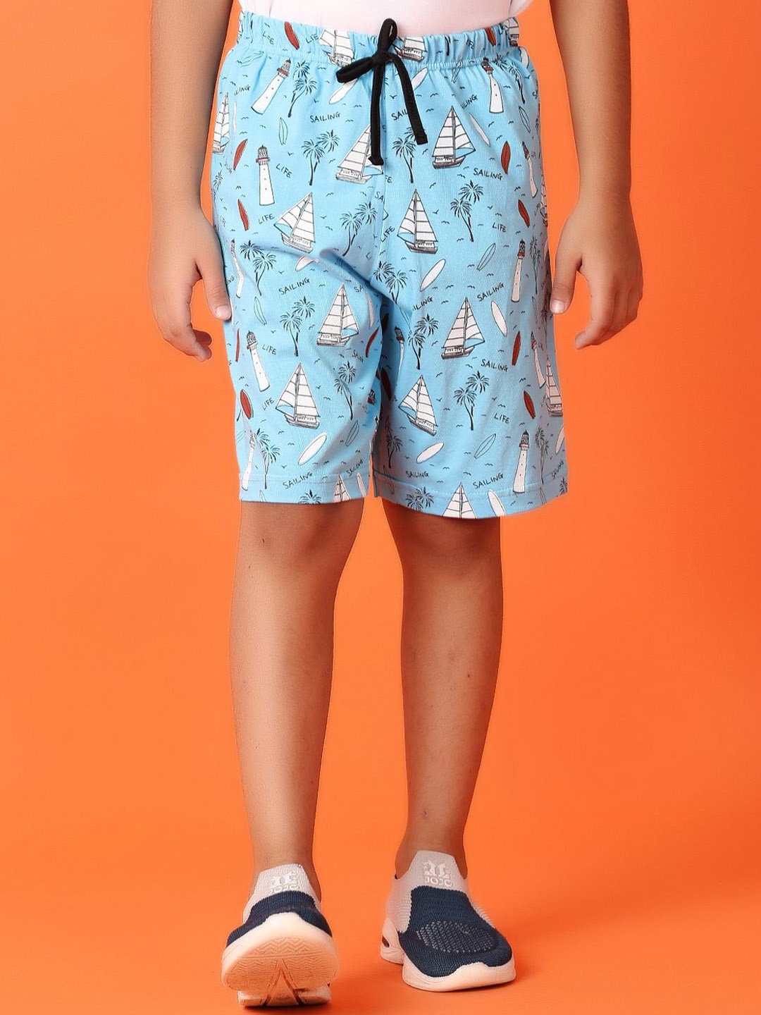 

V-Mart Boys Printed Shorts, Blue