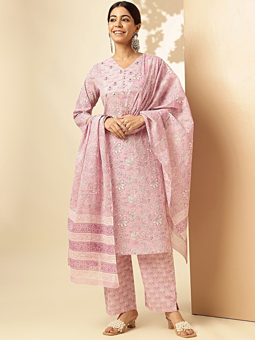

Vbuyz Floral Printed Pure Cotton Kurta With Palazzos & Dupatta, Purple