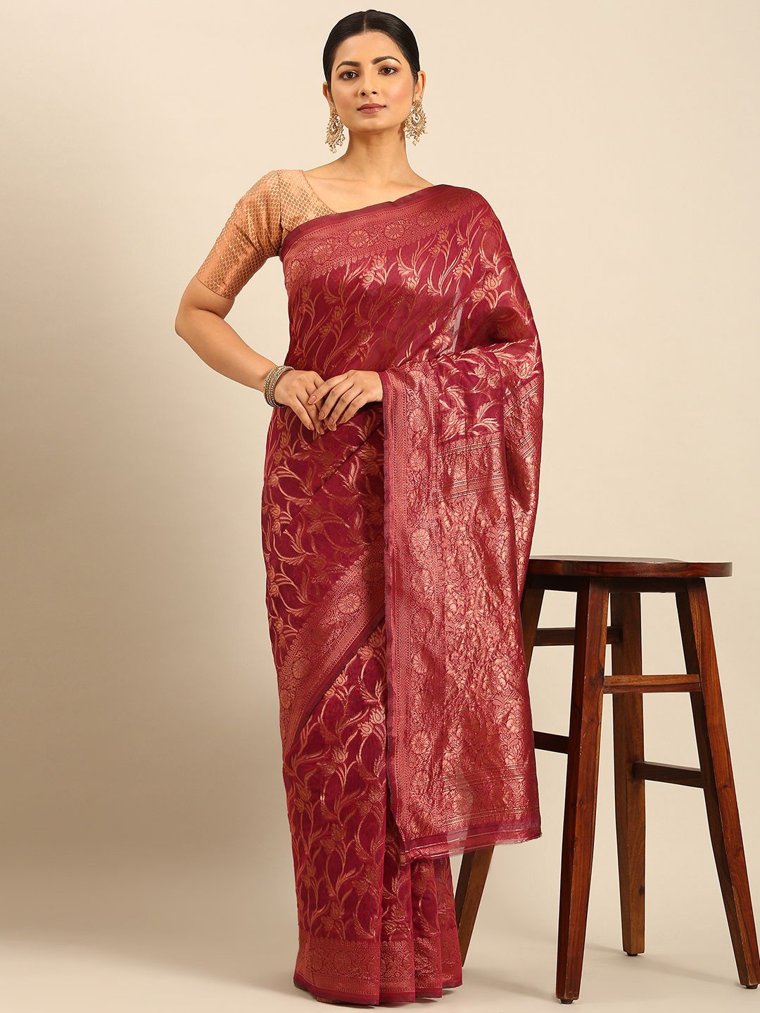 

Mitera Woven Design Zari Saree With Unstitched Blouse Piece, Maroon