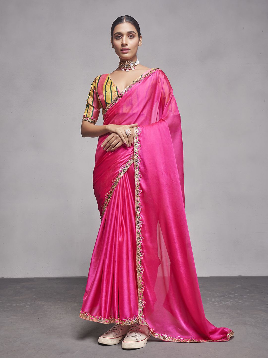 

Mitera Embellished Sequinned Pure Chiffon Ready to Wear Saree, Pink