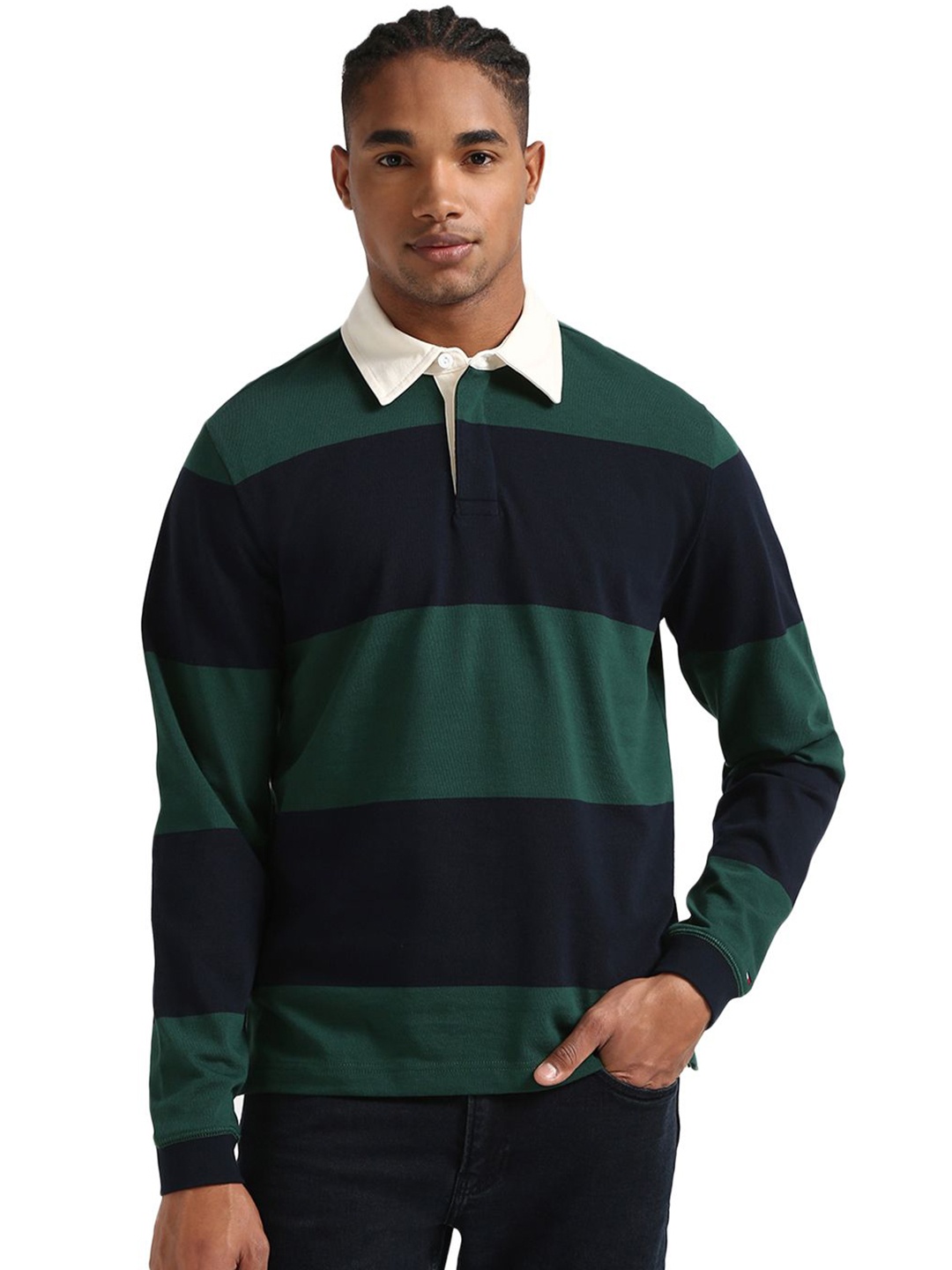 

Tommy Hilfiger Men Long Sleeves Sweatshirt, Green