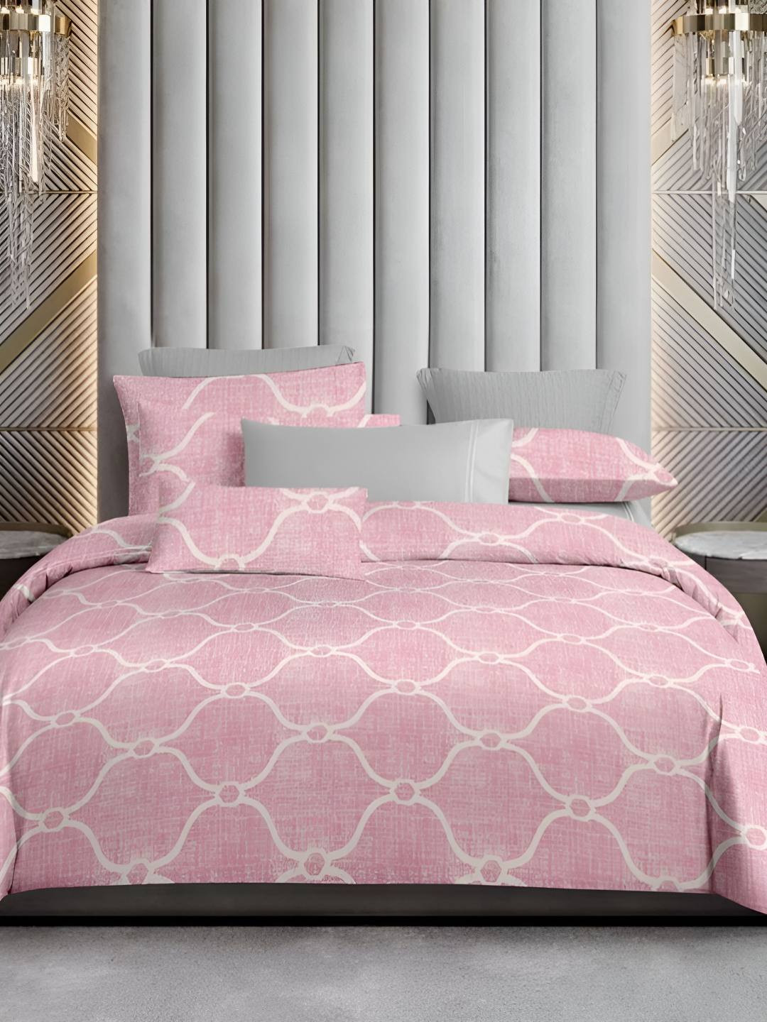 

Sleeping Owls- because your sleep matters Off White Geometric King Bedsheet Set 2.7x2.7mts