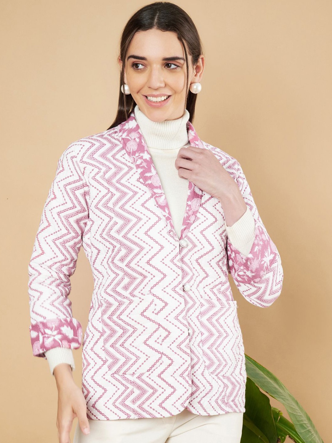 

KALINI Chevron Printed Single Breasted Cotton Comfort Fit Blazers, White