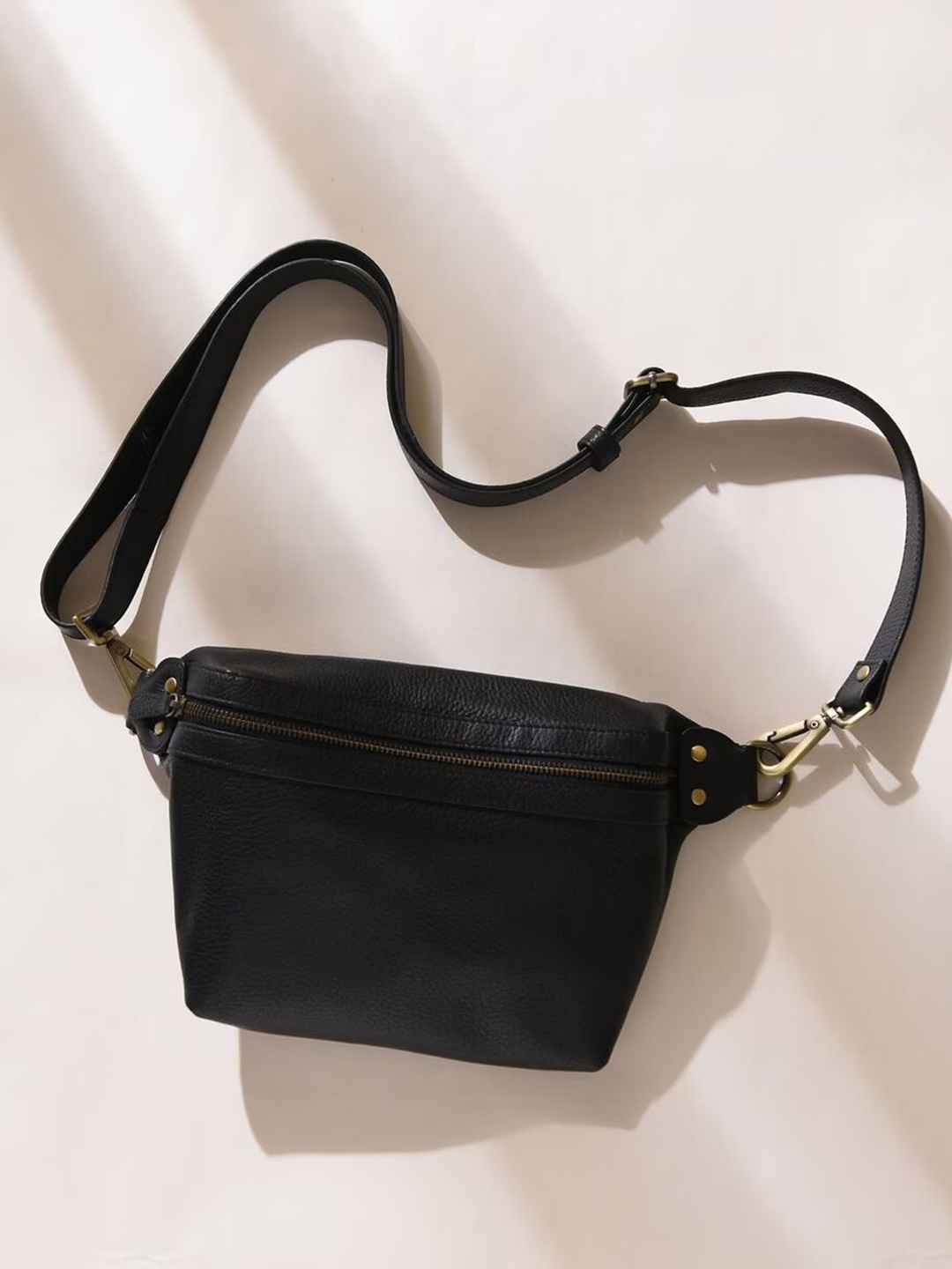 

Jalwa Art Women Textured Solid Crossbody Leather Sling Bag, Black