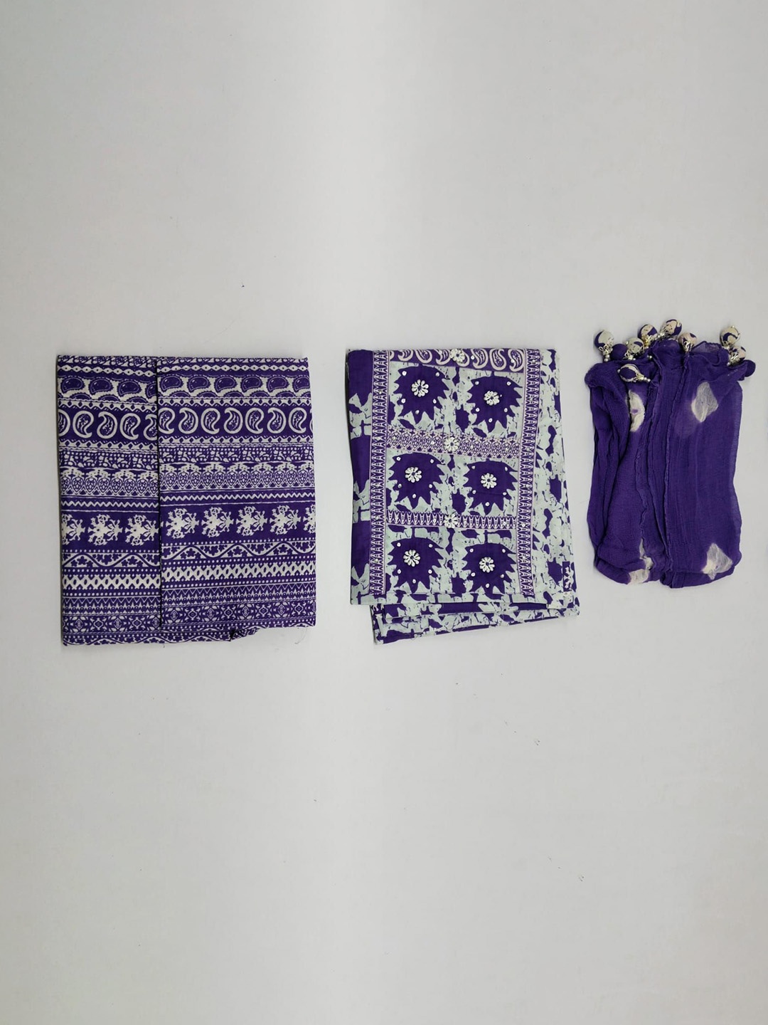 

HERE&NOW Tie & Dyed Pure Cotton Unstitched Dress Material, Purple