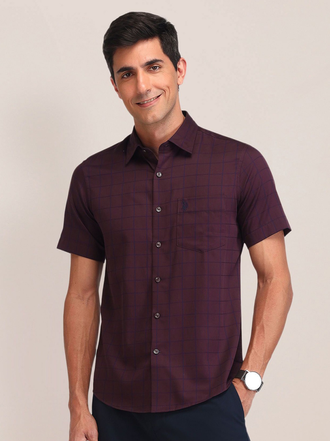 

U.S. Polo Assn. Men Cutaway Collar Solid Cotton Tailored Fit Casual Shirt, Purple
