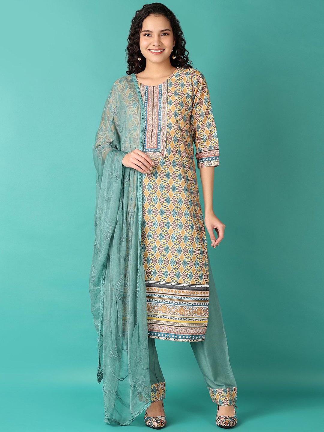 

V-Mart Geometric Printed Pure Cotton Straight Kurta With Trousers & Dupatta, Beige