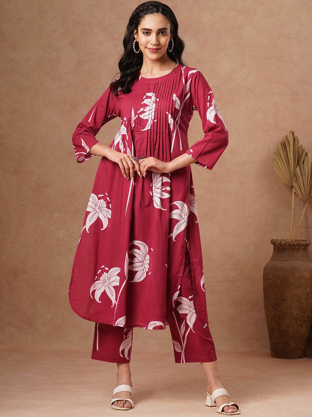

FASHOR Red and White Printed A-Line Pin Tucked Tunic & Trousers