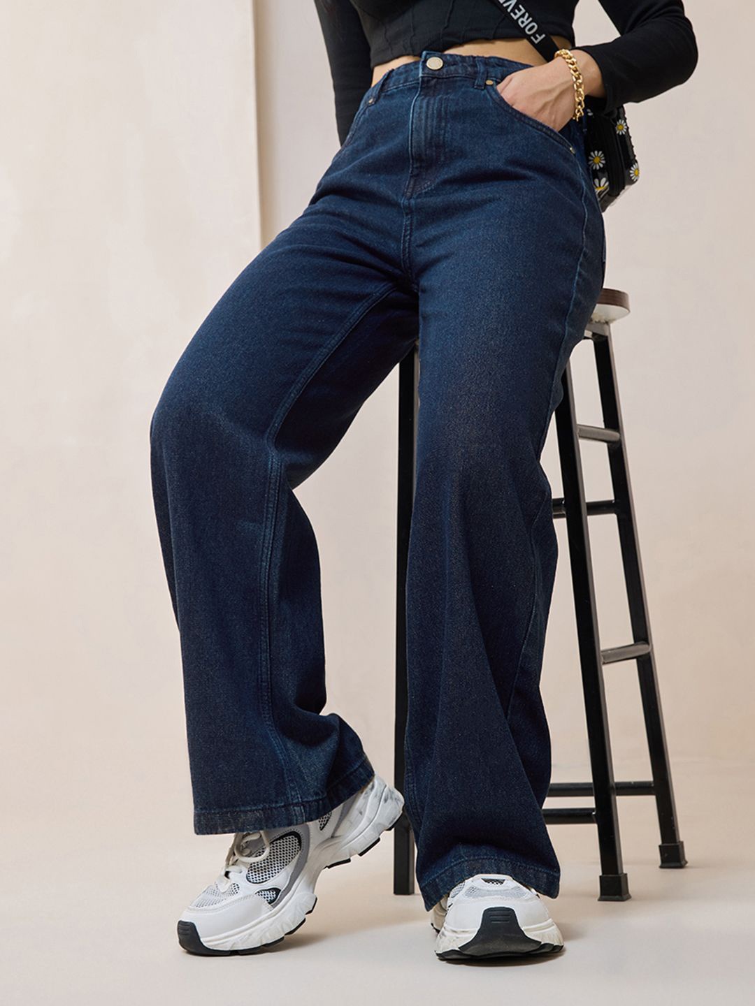 

Bewakoof Women Blue Baggy Straight Fit Plus Size Jeans
