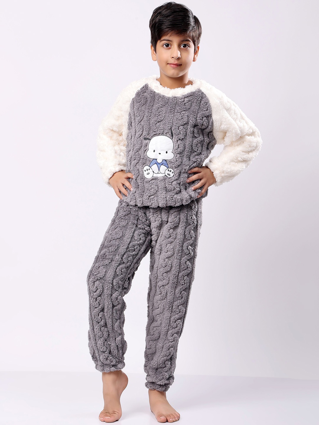 

Lugo Unisex Kids Self Design Printed Night suit, Grey