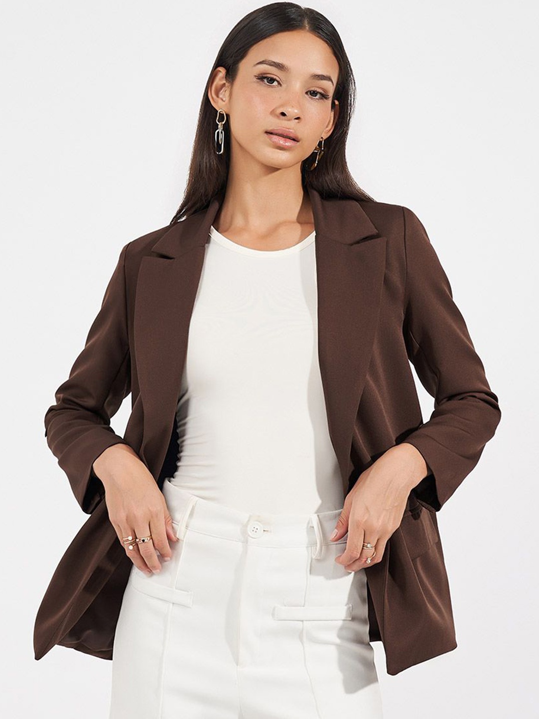 

Styli Women Regular Fit Longline Single Breasted Blazer, Brown