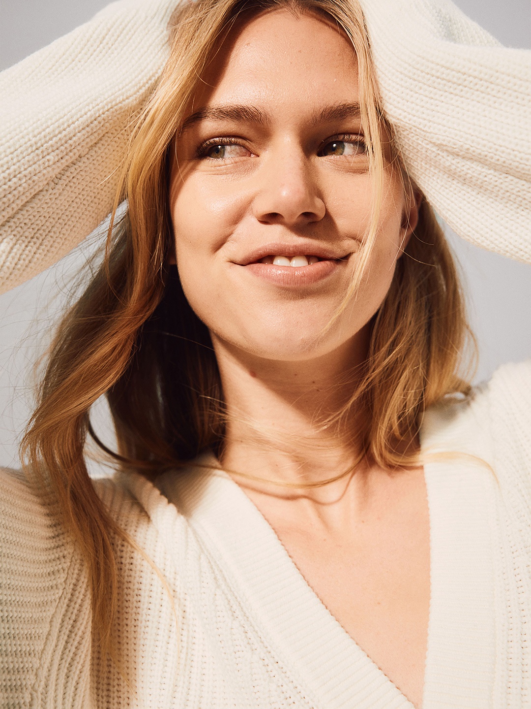 

H&M Women Pocket-Detail Cardigan, Cream