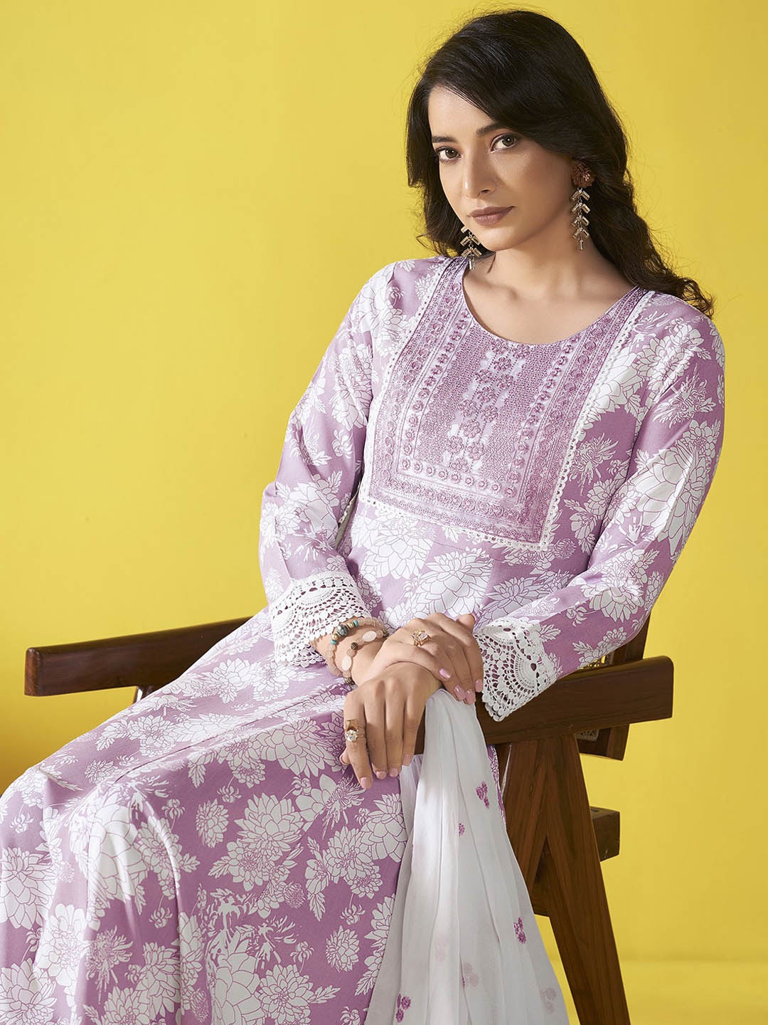 

Anouk Lavender Floral Printed Round Neck Anarkali Kurta With Trousers & Dupatta