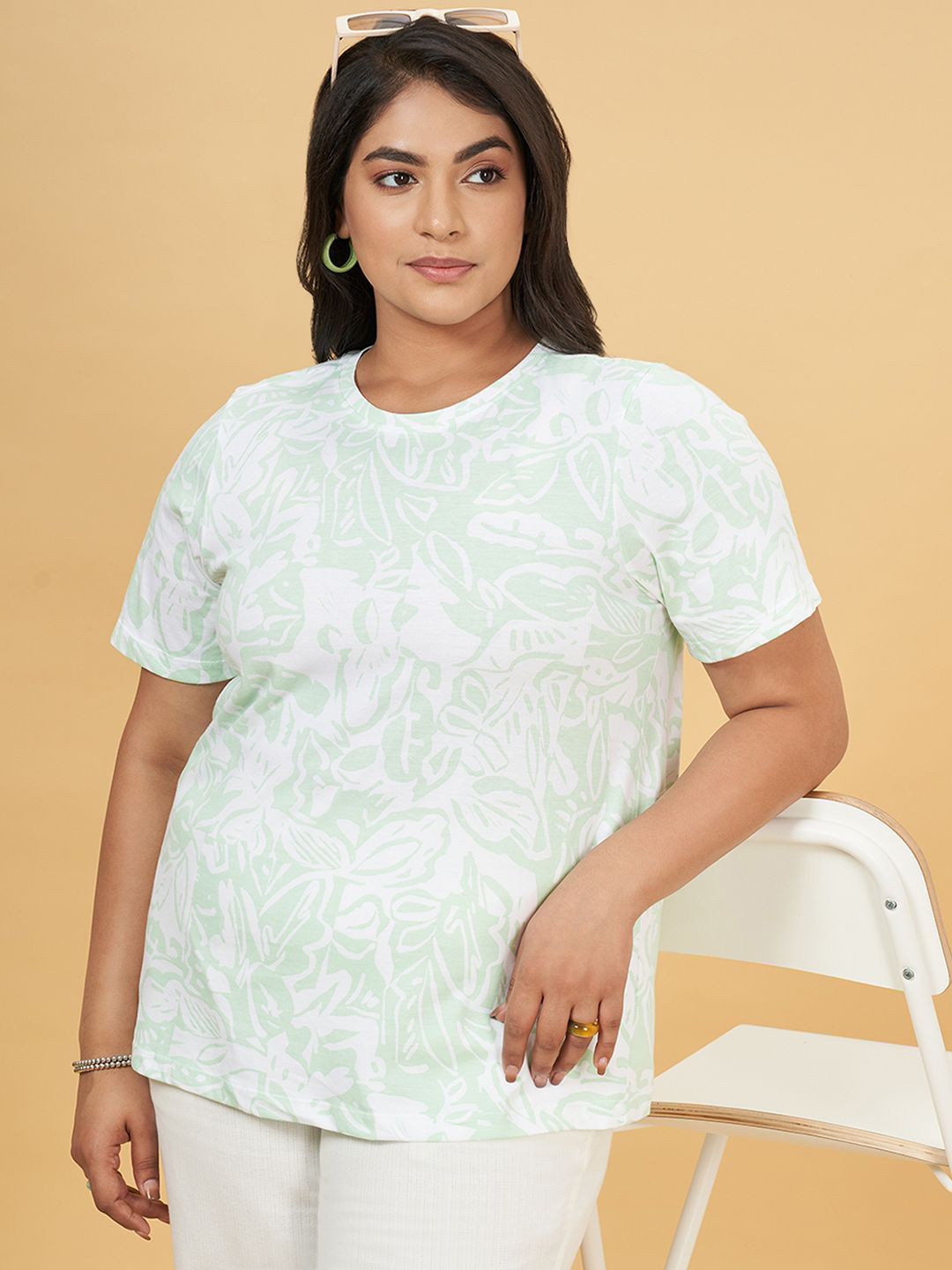 

Honey Curvytude by Pantaloons Women Floral Print Cotton Top, Green