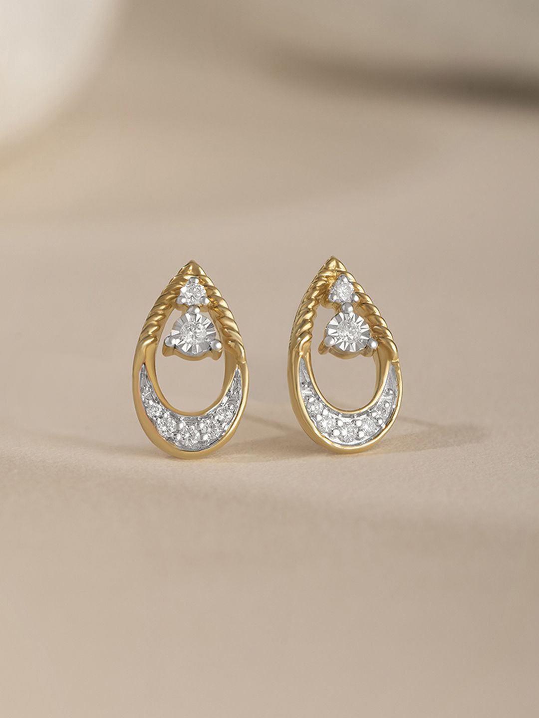 

Mia by Tanishq Women 14KT Teardrop Unity Gold & Diamond Stud Earrings- 1.85g