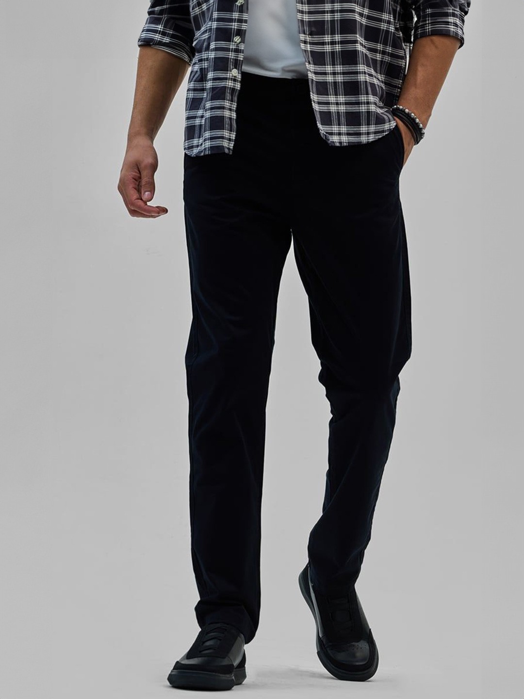 

Snitch Men Smart Slim Fit Trouser, Black