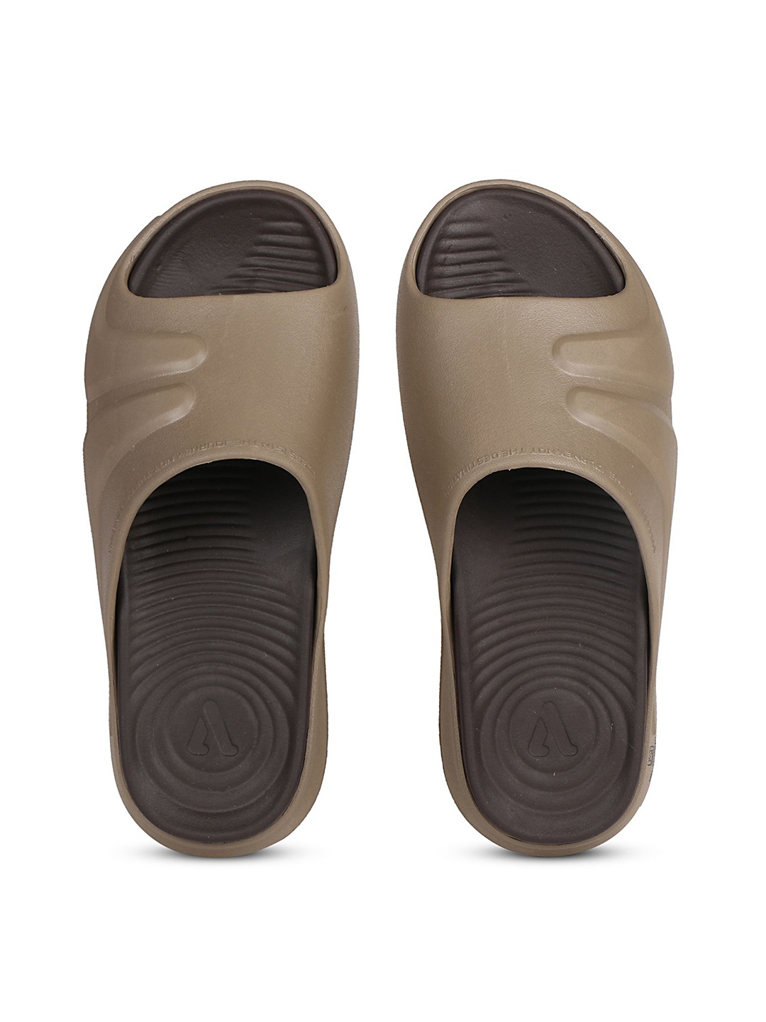 

Aqualite Men Solid Sliders, Brown