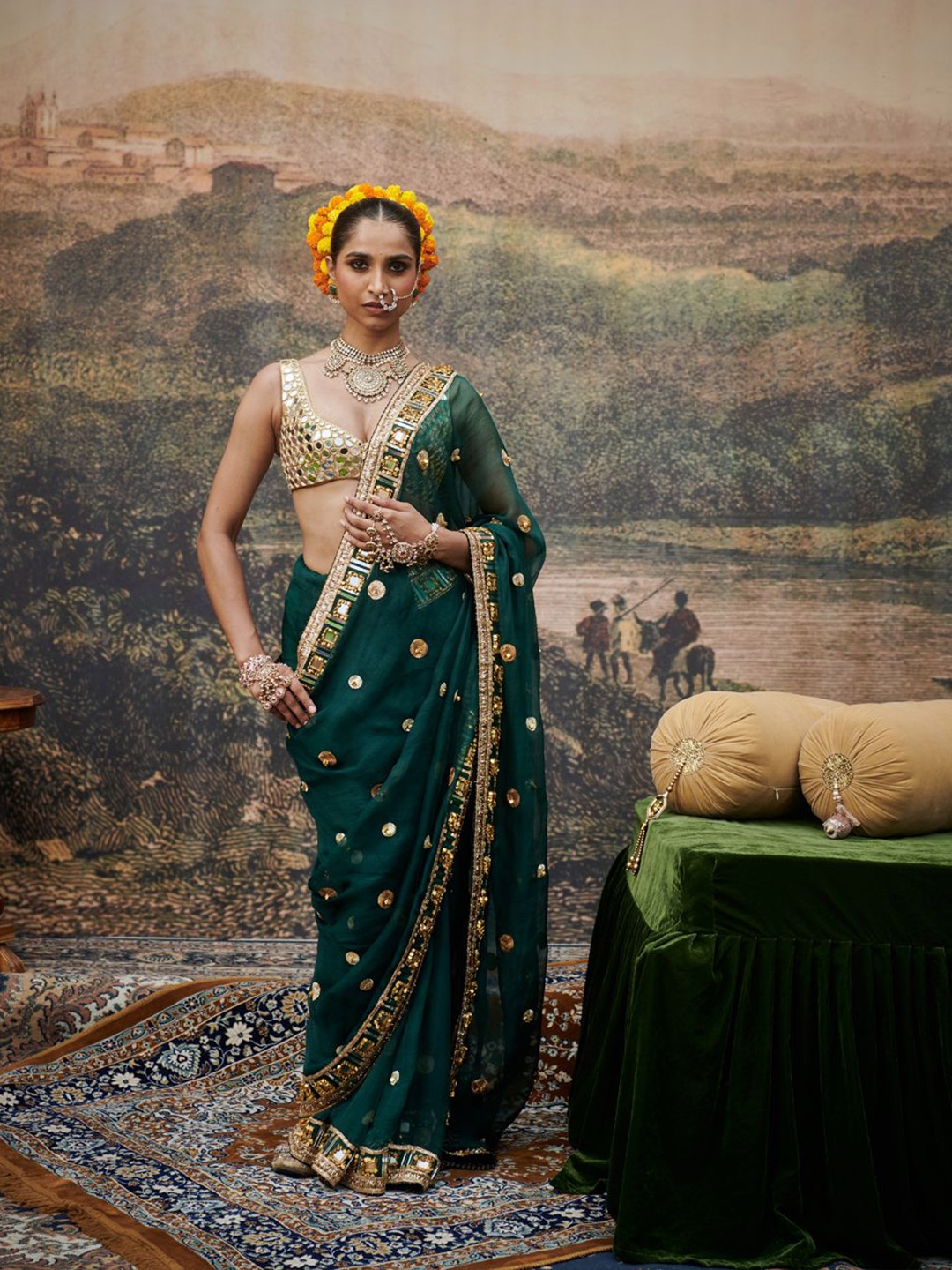 

ITRH Embellished Pure Cotton Mirror Work Saree With Stich Blouse, Green