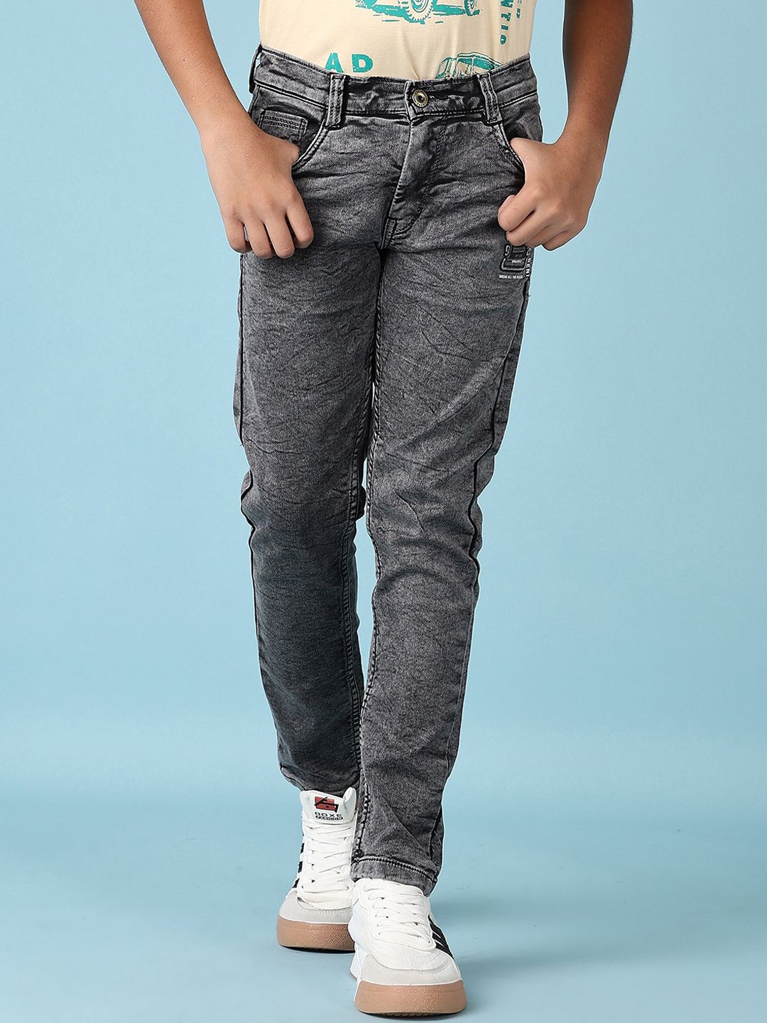 

V-Mart Boys Light Fade Stretchable Jeans, Grey