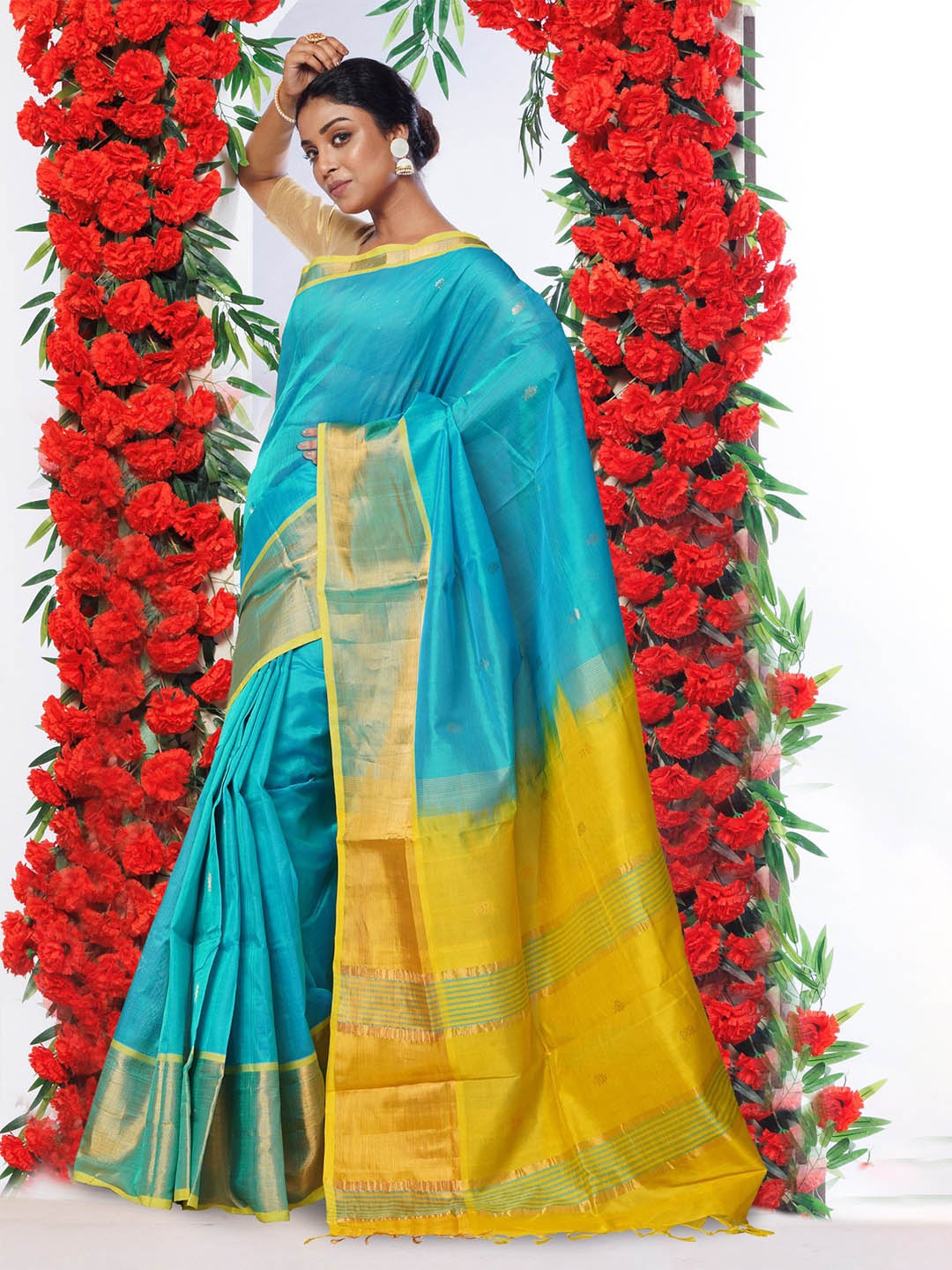 

Unnati Silks Woven Design Kanjeevaram Pure Handloom Saree, Turquoise blue