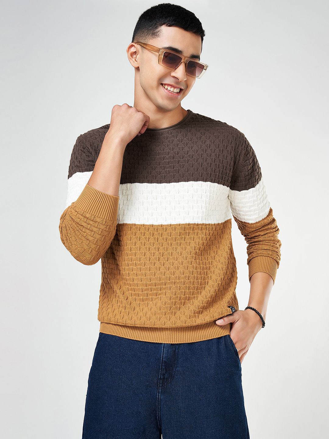 

People Men Colourblocked Pullover Sweater, Tan