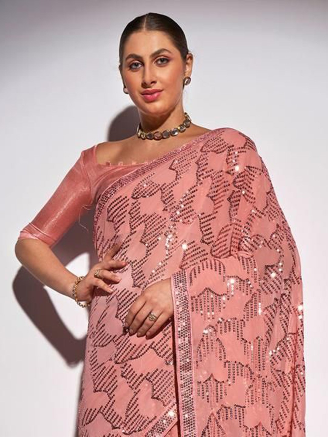

Mitera Embellished Sequinned Pure Chiffon Ready to Wear Saree, Peach