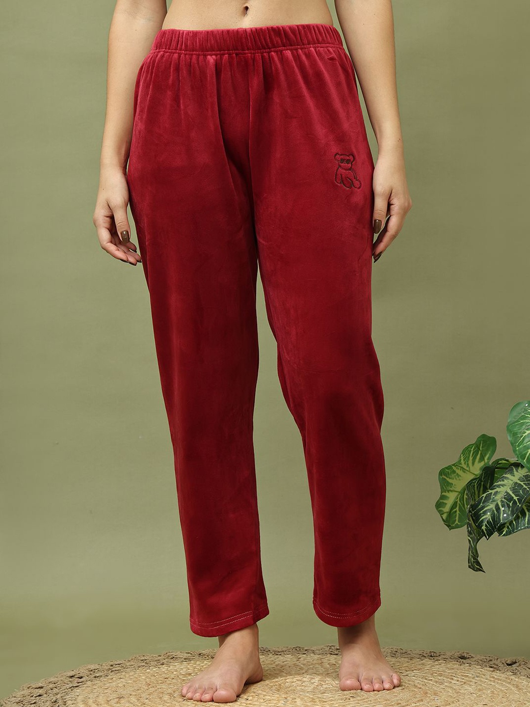 

TAG 7 Women Solid Straight Leg Lounge Pants, Maroon