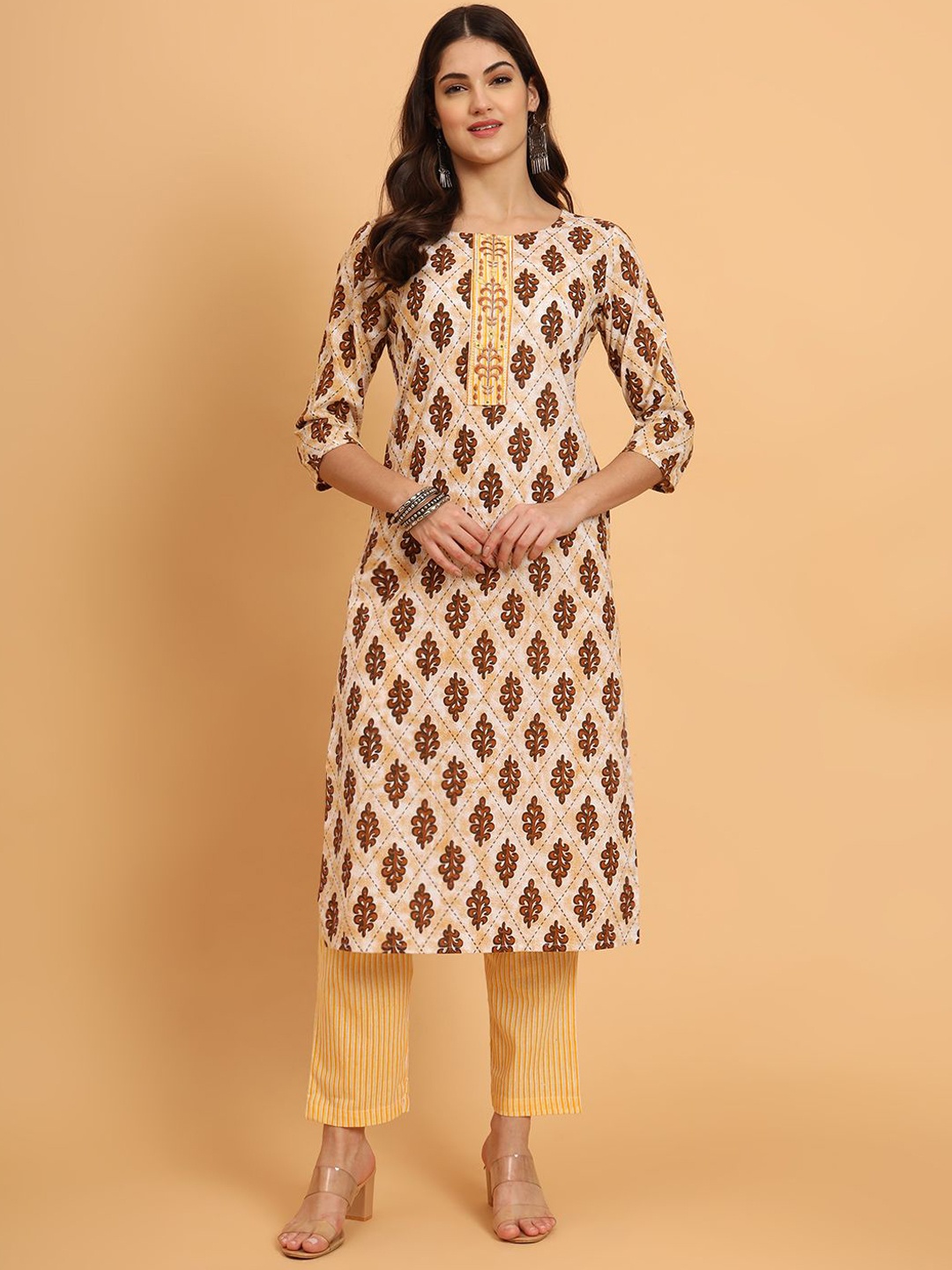 

KALINI Floral Printed Regular Pure Cotton Straight Kurta with Trousers, Yellow