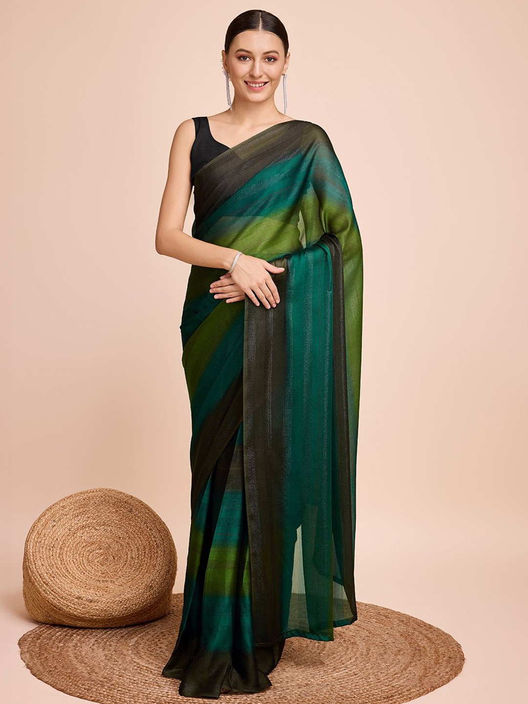 

Suha Women Saree, Green
