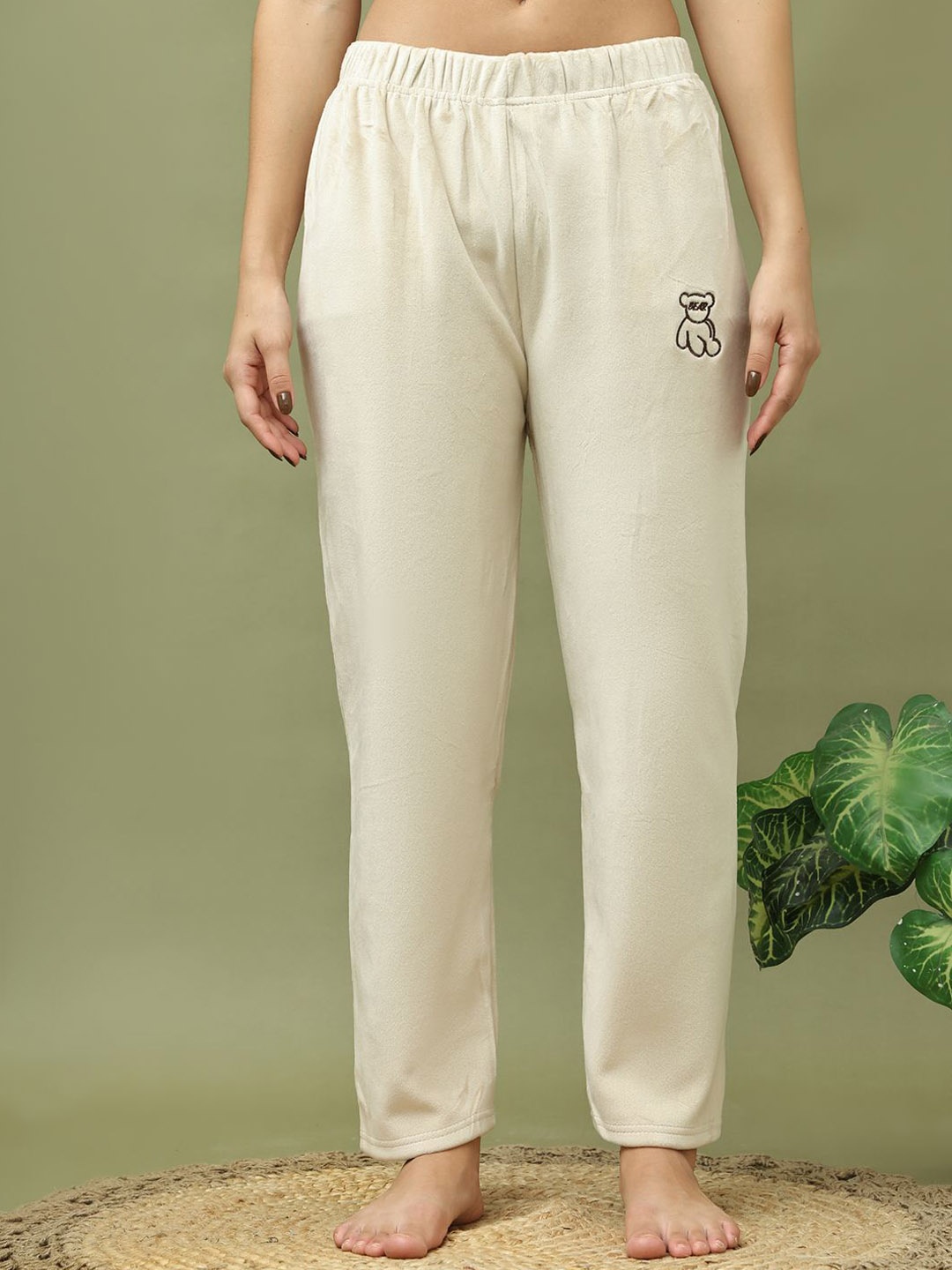 

TAG 7 Women Mid-Rise Slip-On Lounge Pants, Cream