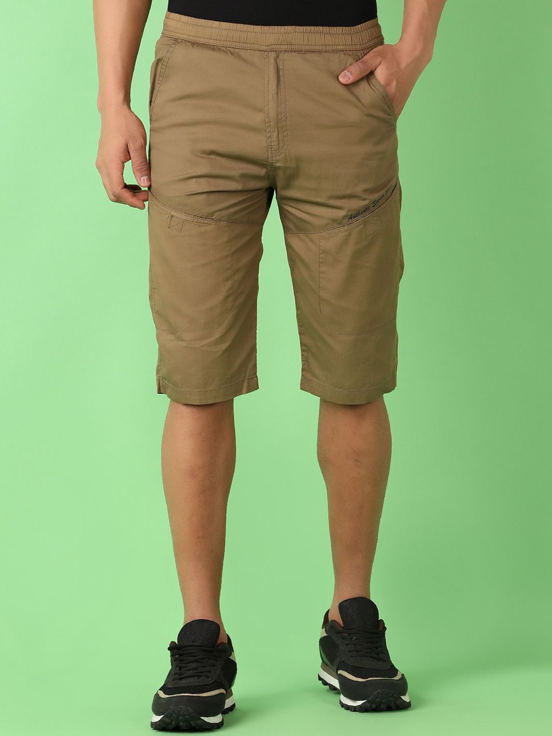 

V-Mart Men Mid-Rise Cotton Regular Shorts, Brown