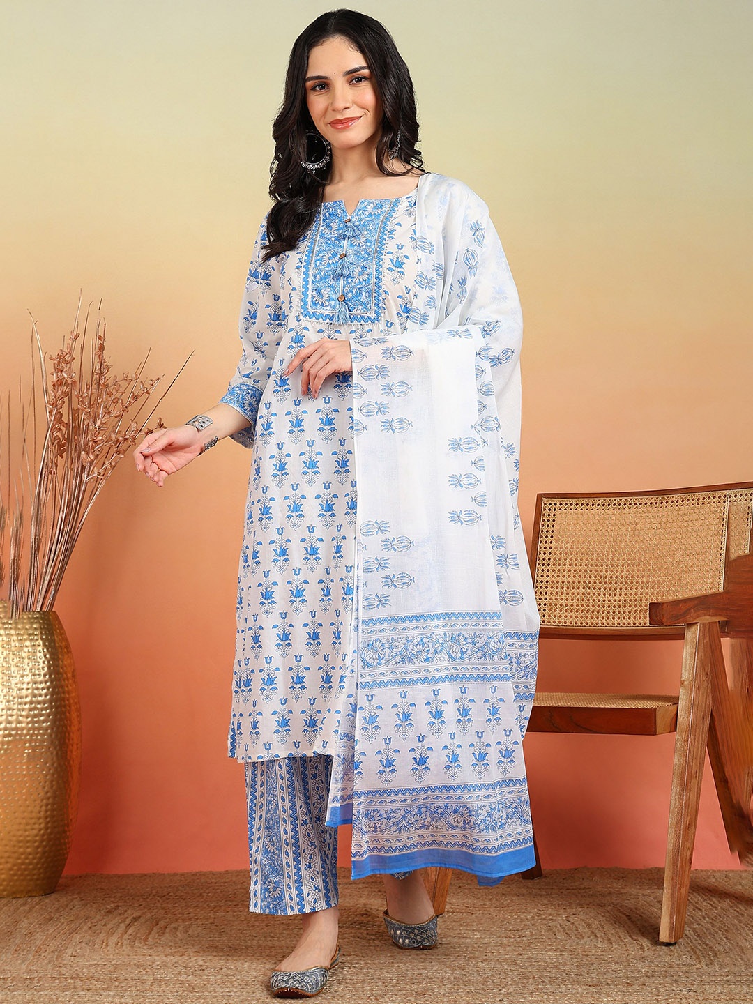 

YASH GALLERY Floral Printed Gotta Patti Pure Cotton Kurta with Trouser & Dupatta, Blue