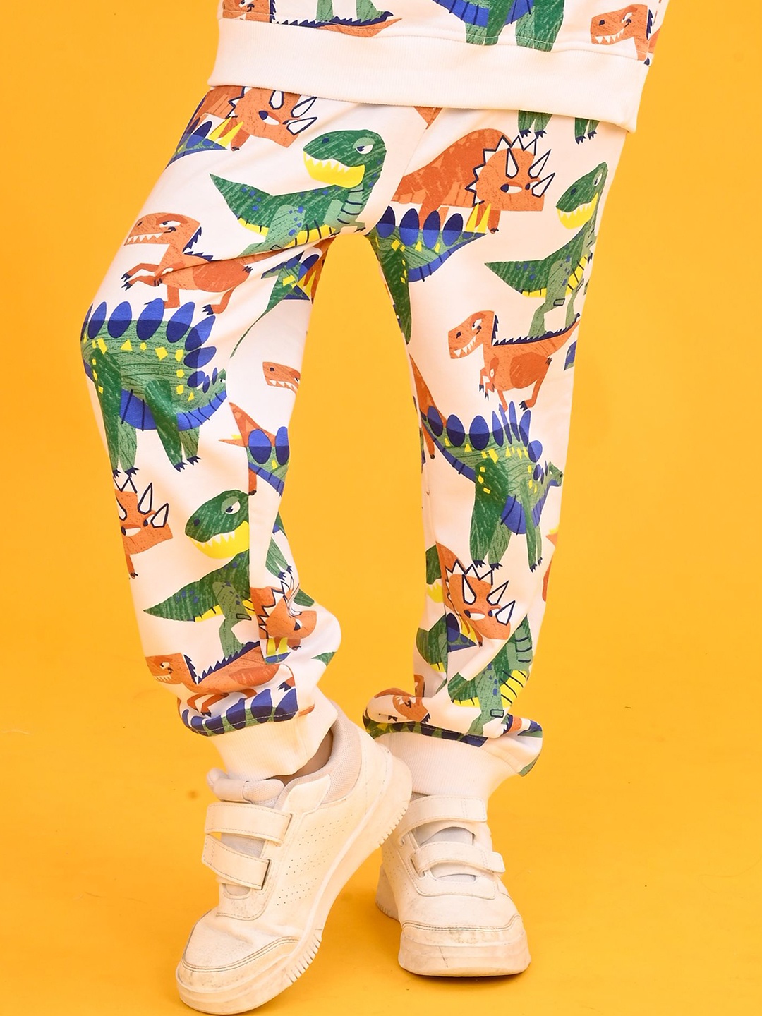 

Anthrilo Boys Dinosaur Printed Mid-Rise Joggers, White