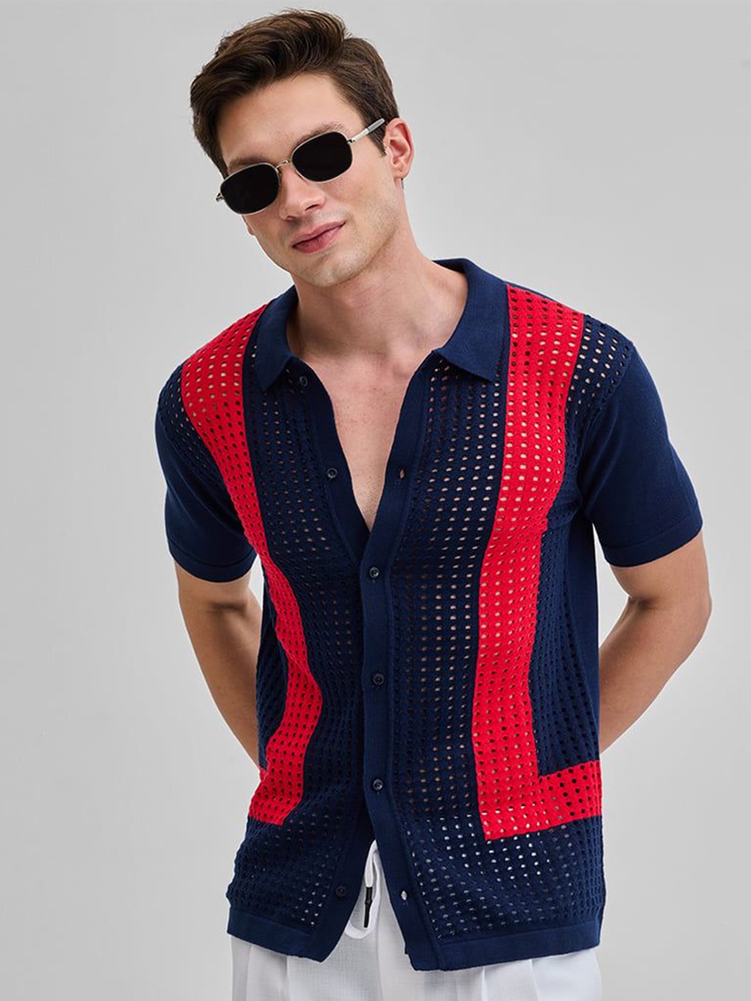 

Snitch Men Smart Spread Collar Textured Cotton Casual Shirt, Navy blue