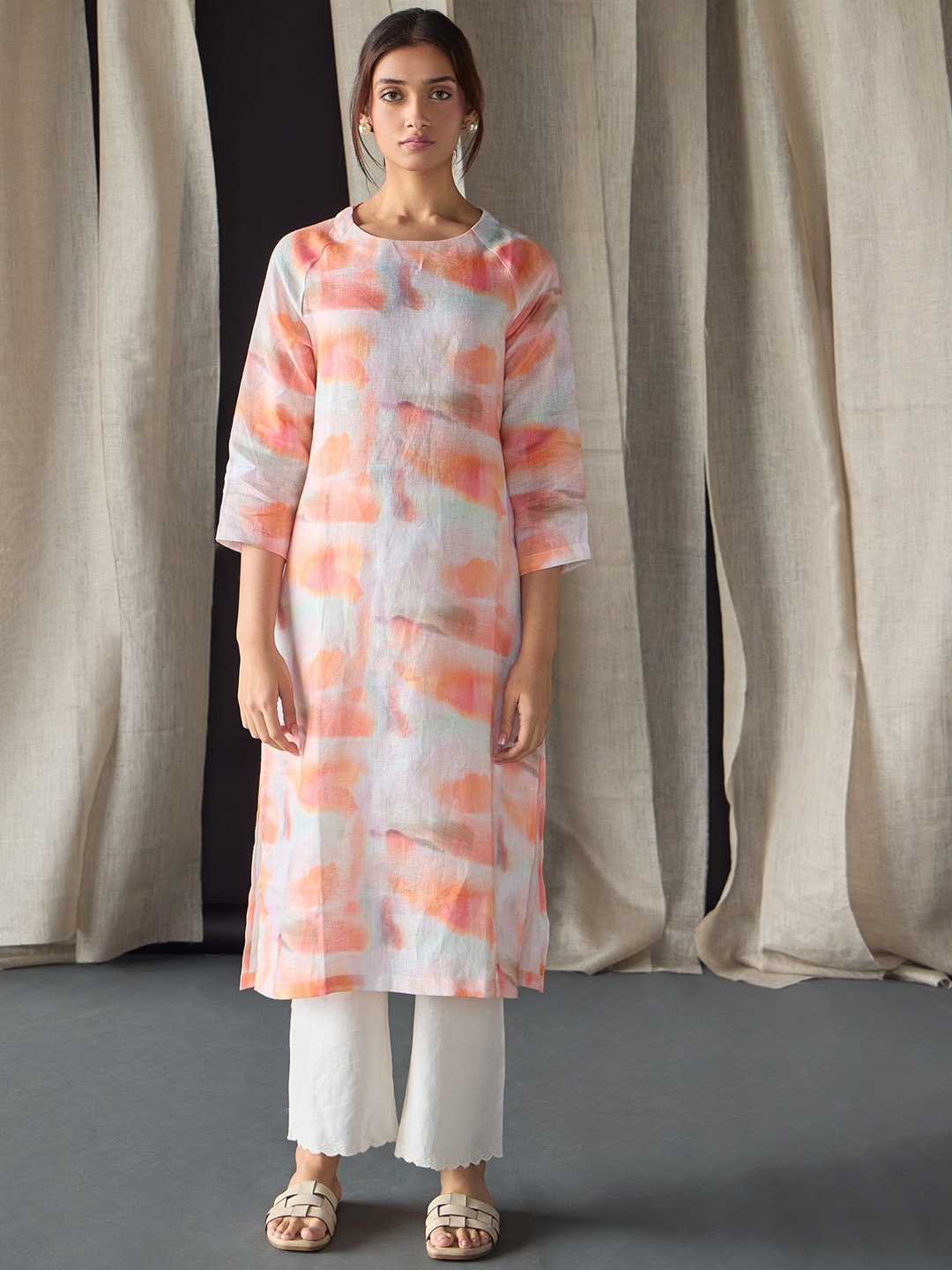 

Bombay Bloom Abstract Printed Round Neck A-Line Kurta, Orange