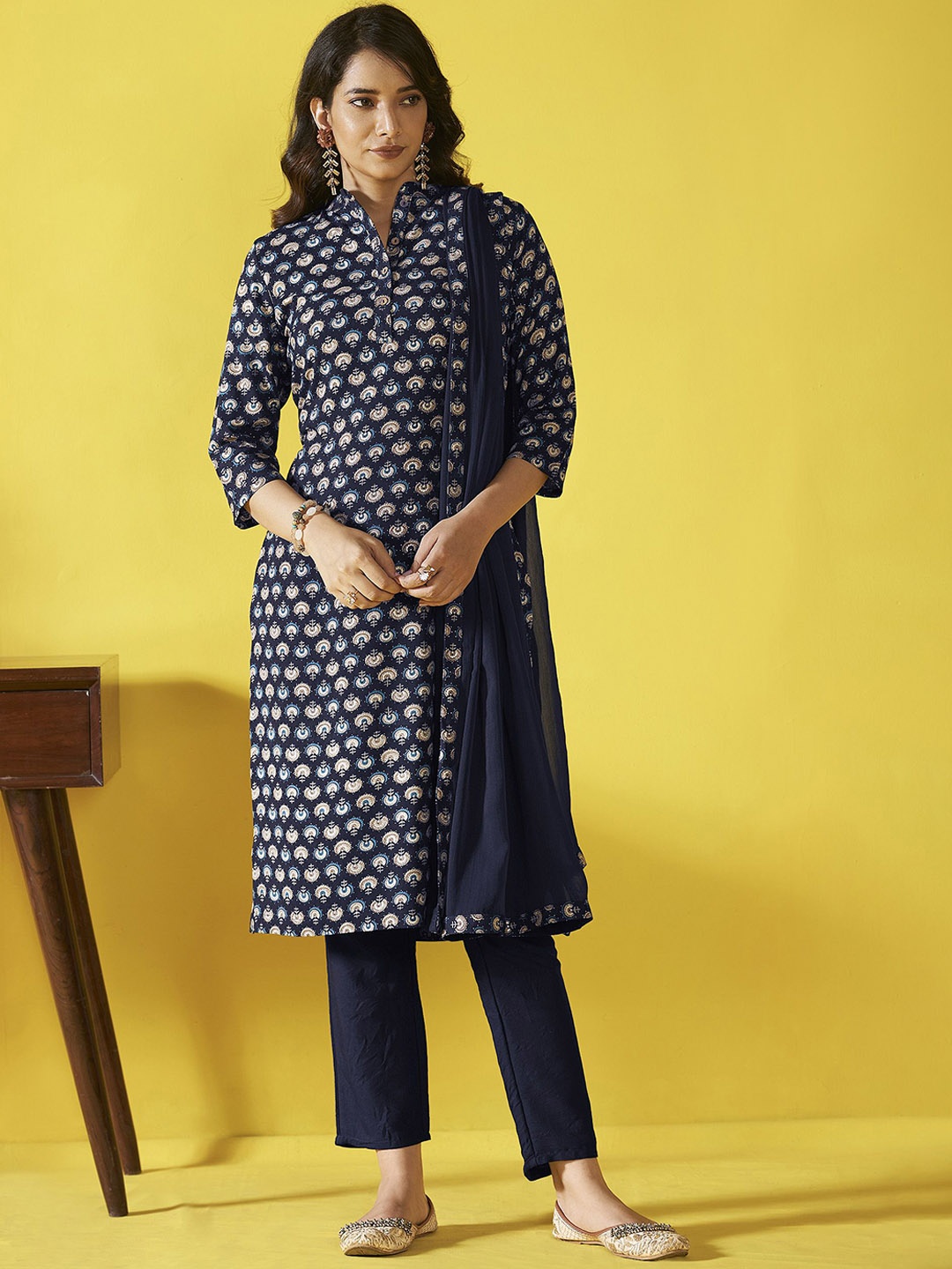 

Anouk Navy Blue Ethnic Motifs Printed Mandarin Collar Straight Kurta With Trouser &Dupatta